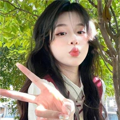 柯罗内的故事